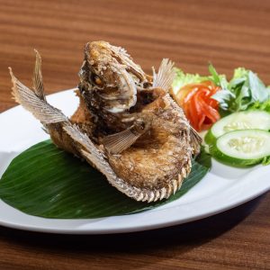 GURAME GORENG TERBANG